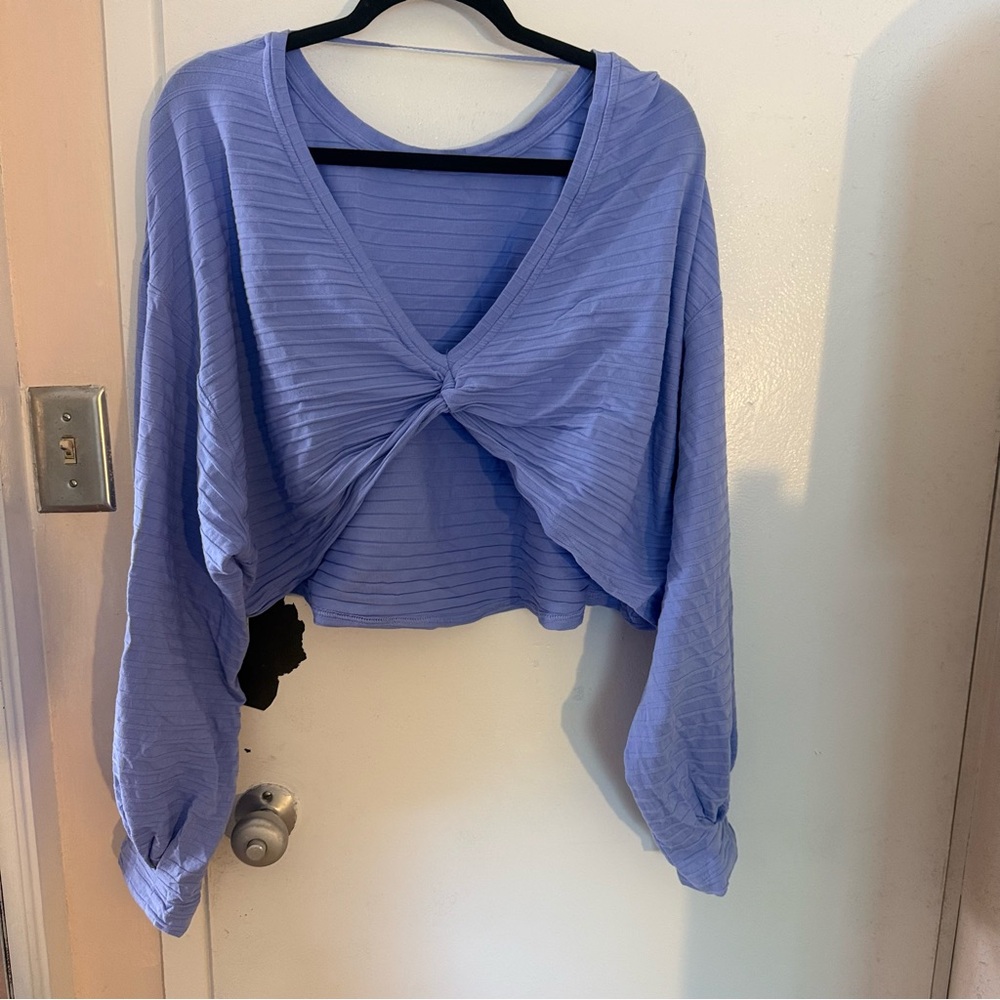 FREE PEOPLE TWIST, REVERSIBLE LONG SLEEVE, PERIWINKLE, SZ XL, NWOT - Picture 2 of 5
